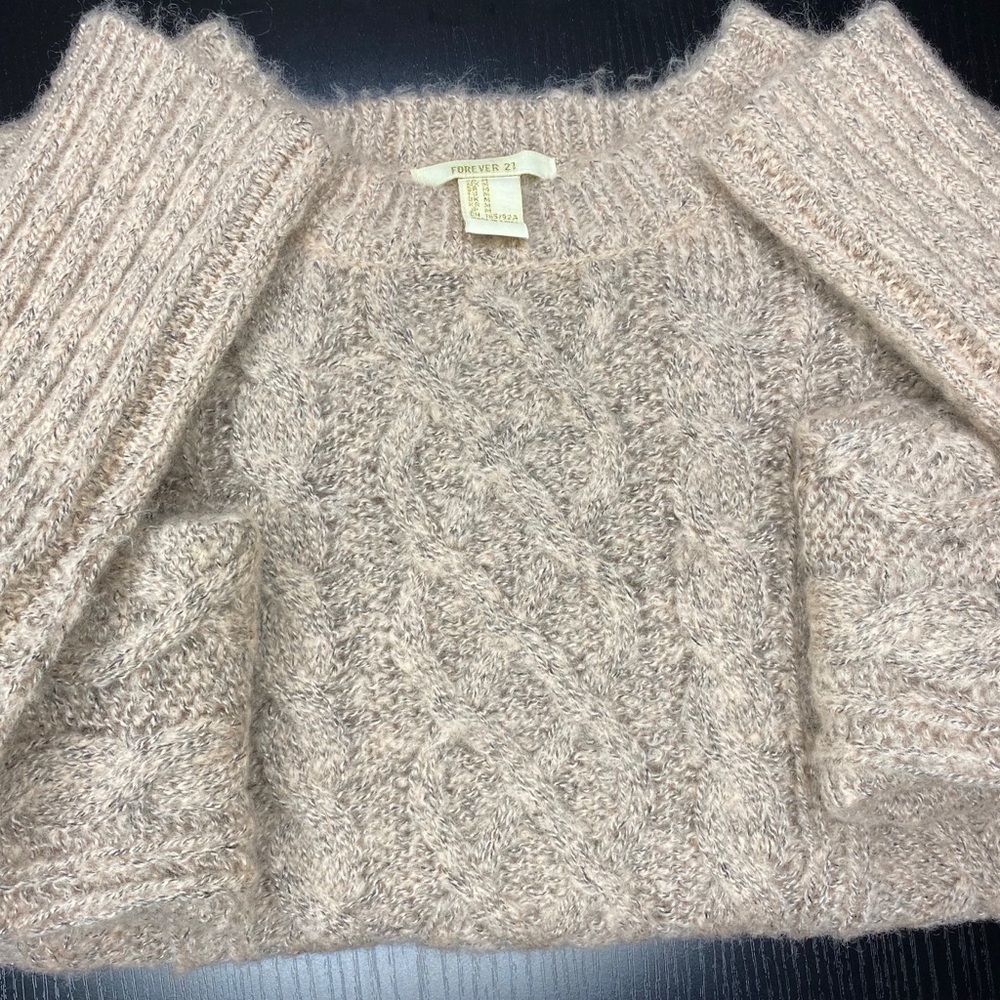 F21 BABY PINK KNIT SWEATER - Picture 3 of 4